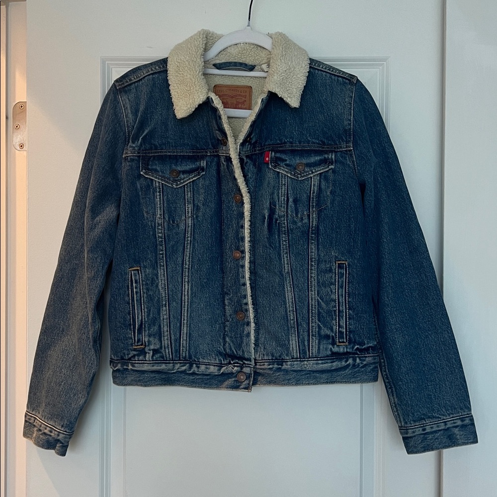 Levi's Blue Jean Jacket with Cream Sherpa Collar